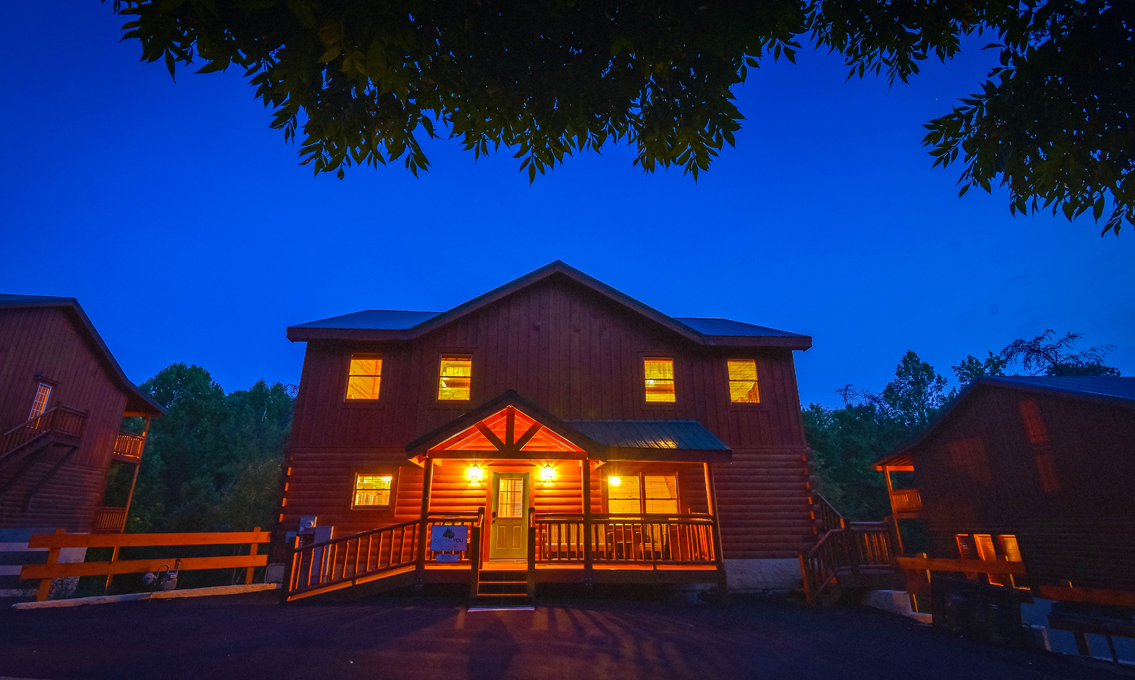 Pigeon Forge Cabins - Keaton's Kottage