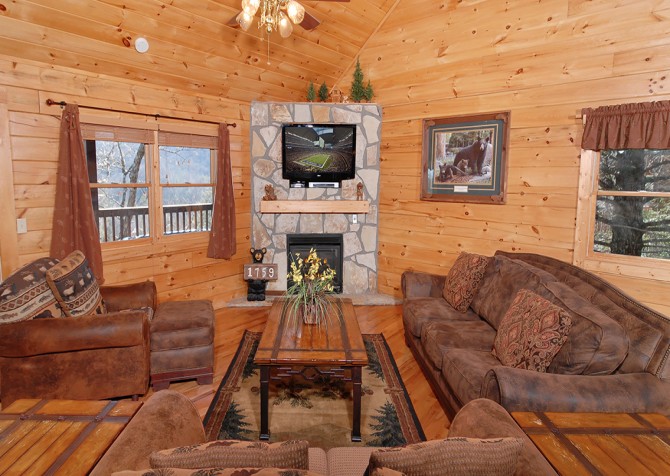 Gatlinburg Cabin Rentals - Bear Tracks