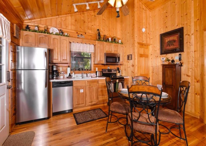 Pigeon Forge Cabins - Bear Essentials