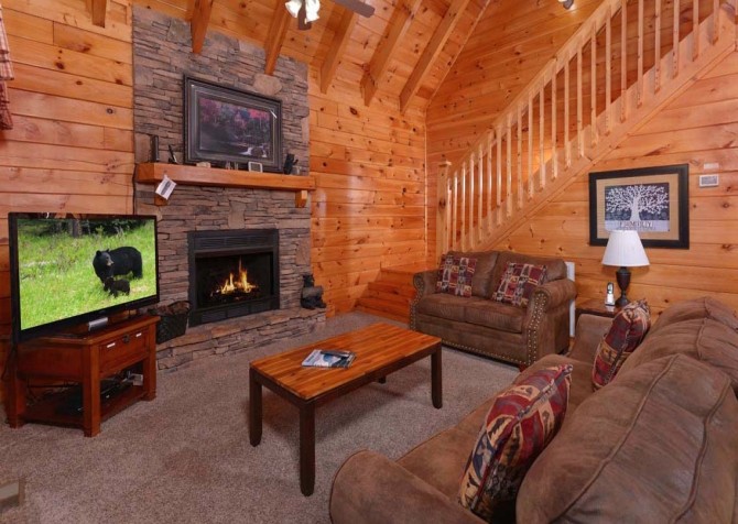 Pigeon Forge Cabins - Sherwood Sanctuary