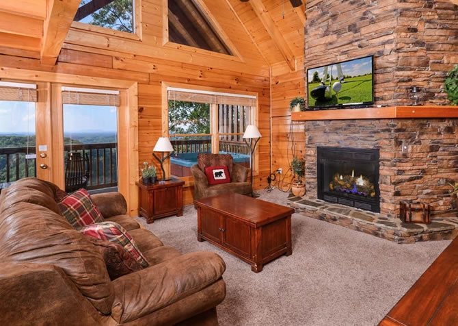 Luxury Cabins in Gatlinburg and Pigeon Forge TN