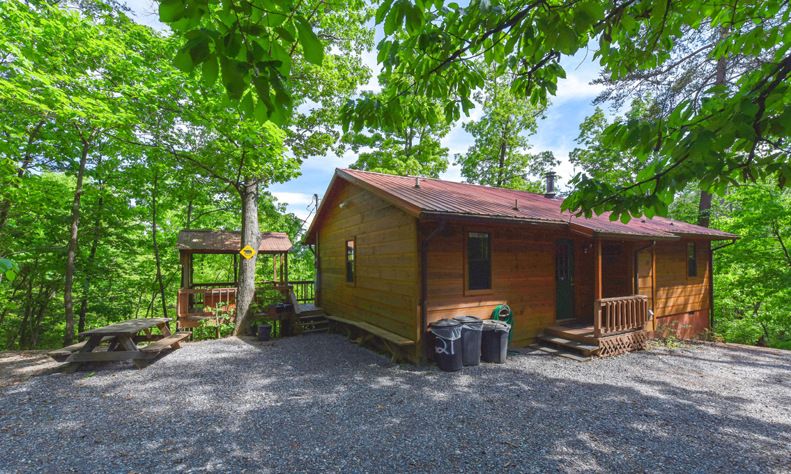 Pigeon Forge Cabins - Serenity