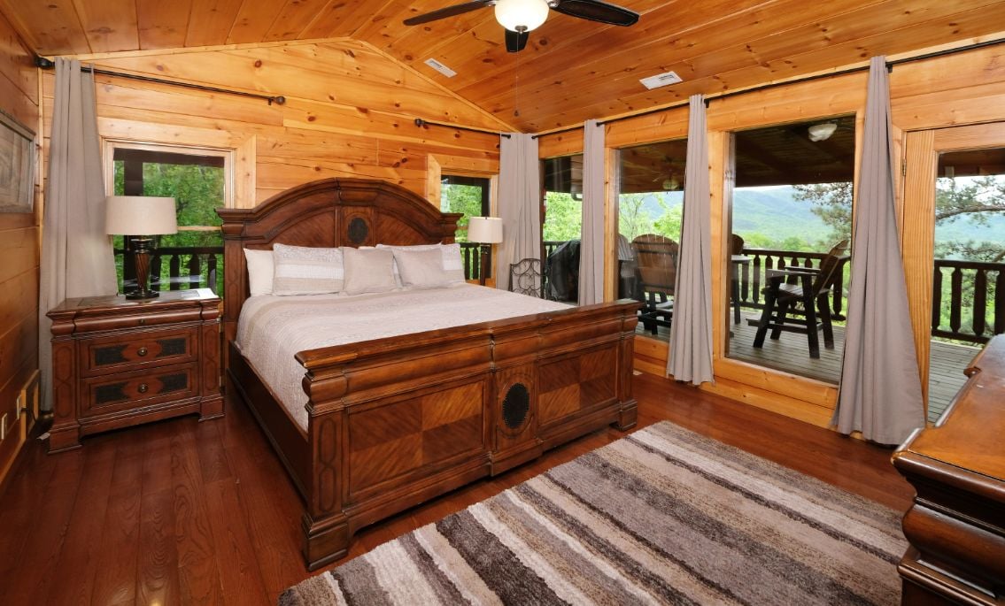 Pigeon Forge Cabins - Once Upon A View