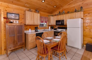 Pigeon Forge Cabins - Close To Heaven