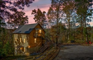 Gatlinburg Cabin - Papa Bear - Exterior