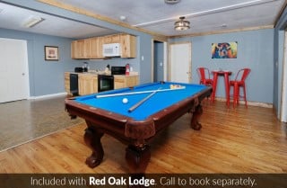 Gatlinburg Cabins - Red Oak Cottage - Pool Table
