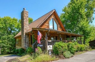 Pigeon Forge Cabins American Eagle