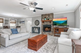 Pigeon Forge - Cottage On The Ridge - Living Room