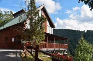 Pigeon Forge Cabins - Like a Comet