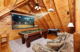 Pigeon Forge Cabin - Mountain Fun - Rec Room