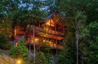 Large Group Cabins In Pigeon Forge Papa Bear Lodge